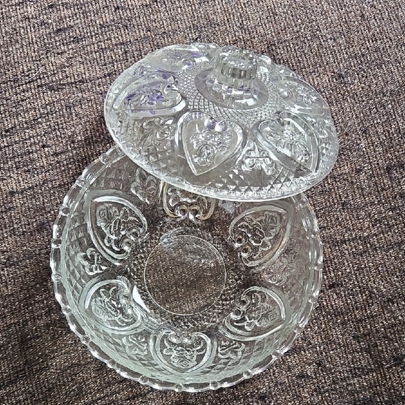 KIG malaysia Other - KIG Malasyia Clear Glass Heart And Roses Crystal Patterned Candy Dish w Lid 70s